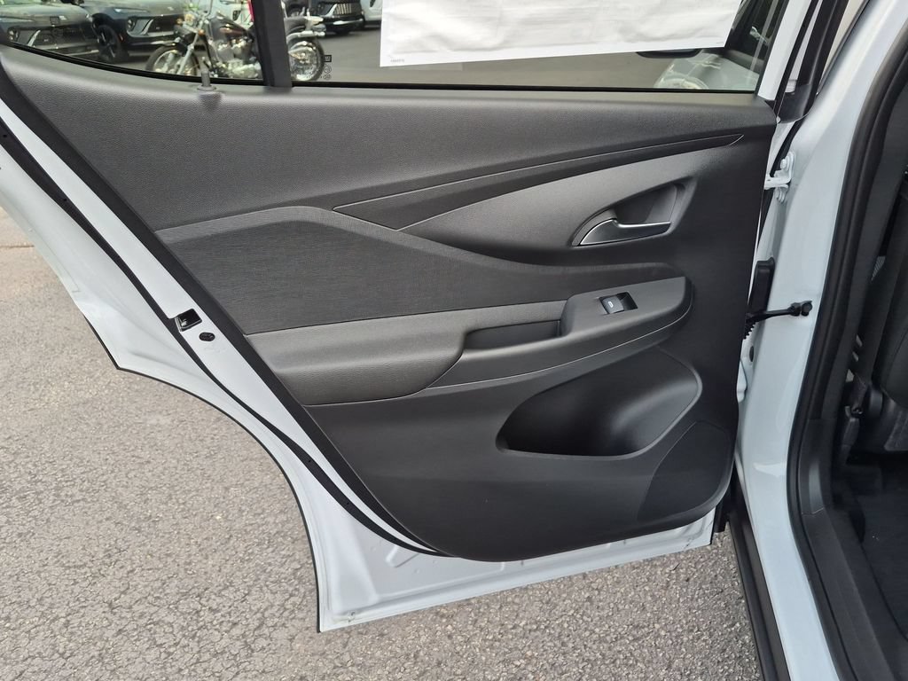 New 2026 Buick Envista Preferred FWD image 21