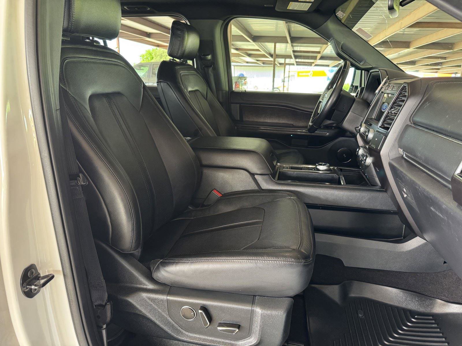 Used 2020 Ford Expedition Limited w/ Equipment Group 301A image 43