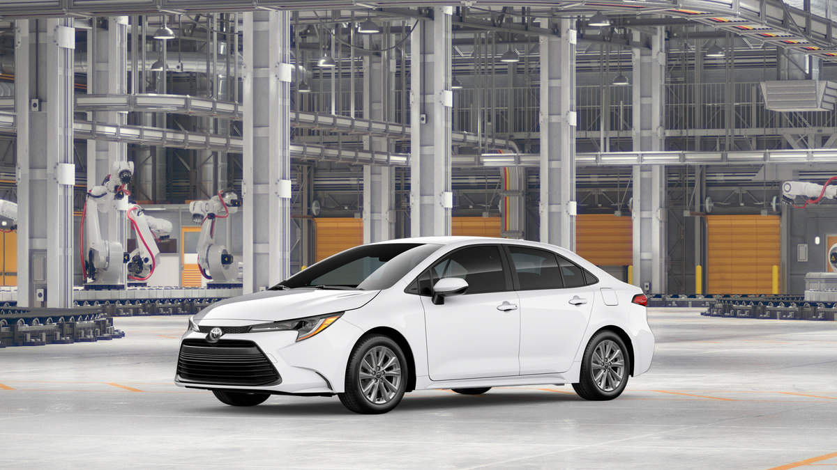 New 2026 Toyota Corolla LE FWD image 2