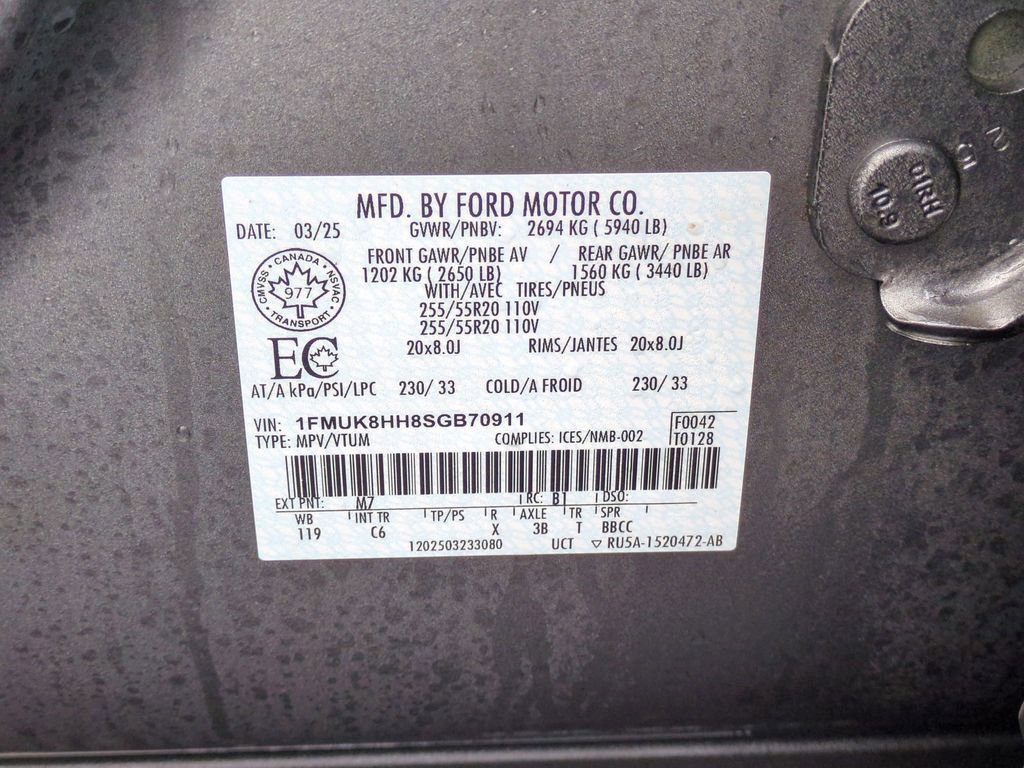 Used 2025 Ford Explorer Platinum AWD/4WD image 26