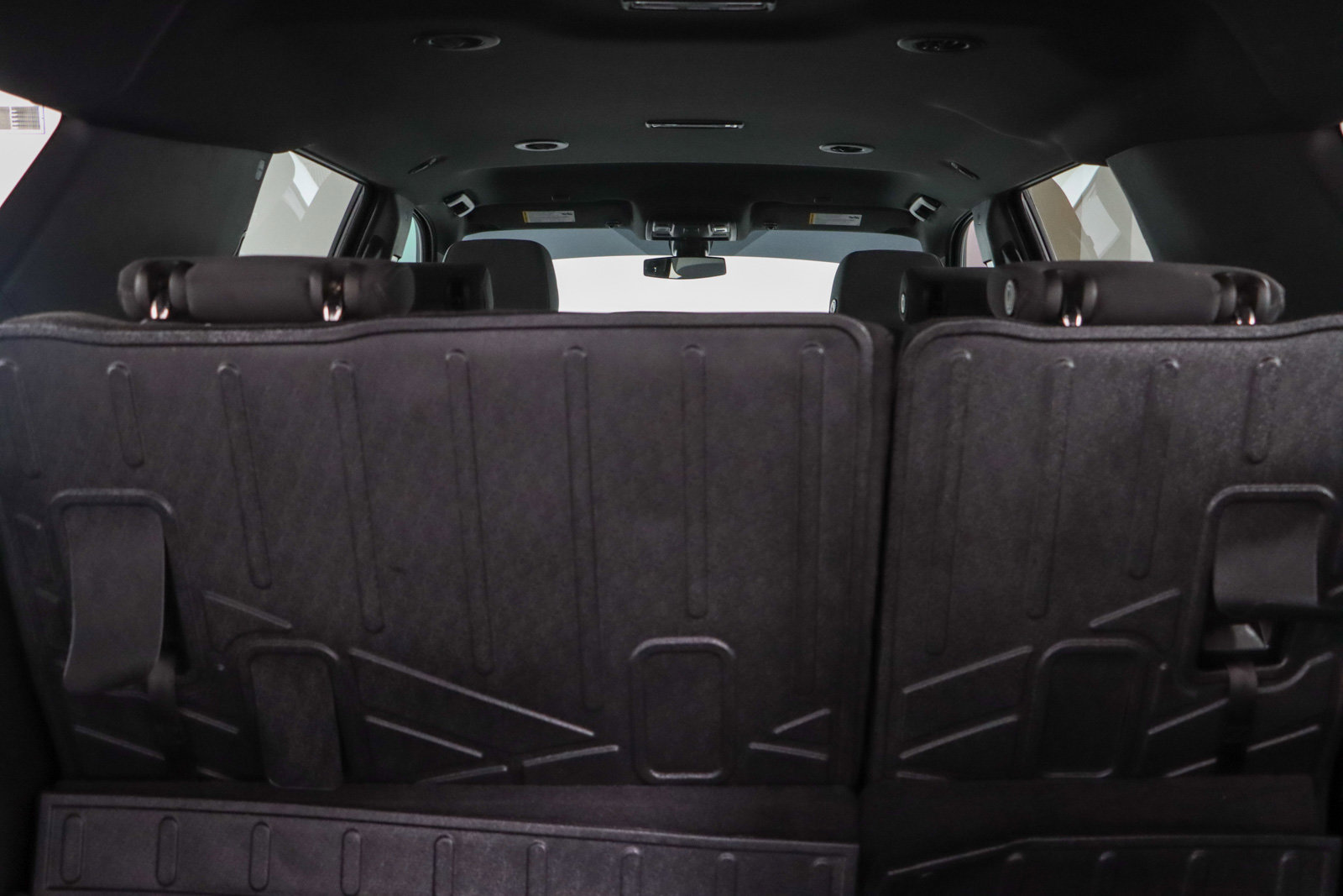 Used 2022 GMC Yukon XL SLE image 32