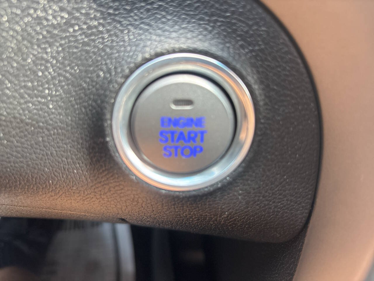 Used 2016 Hyundai Elantra Value Edition FWD image 25