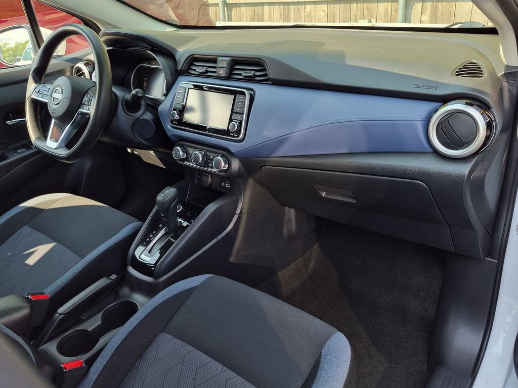 Used 2023 Nissan Versa SV FWD image 27