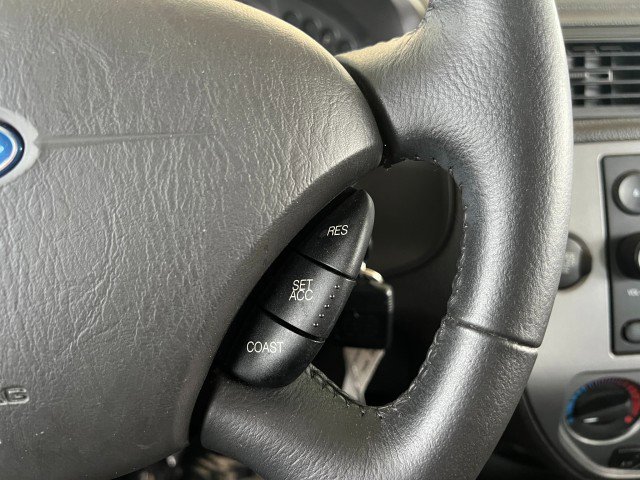 Used 2007 Ford Focus SES image 22