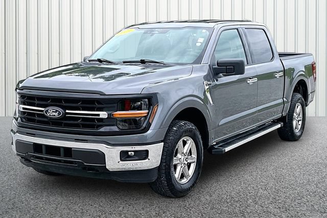 Used 2025 Ford F150 XLT w/ Equipment Group 301A Standard AWD/4WD image 2