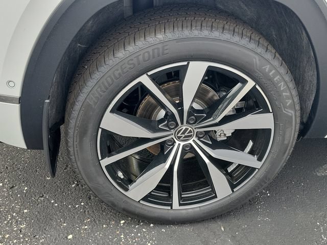 New 2026 Volkswagen Atlas Cross Sport SEL Premium R-Line AWD/4WD image 5