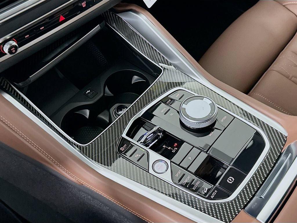 New 2027 BMW X6 M60i AWD/4WD image 15