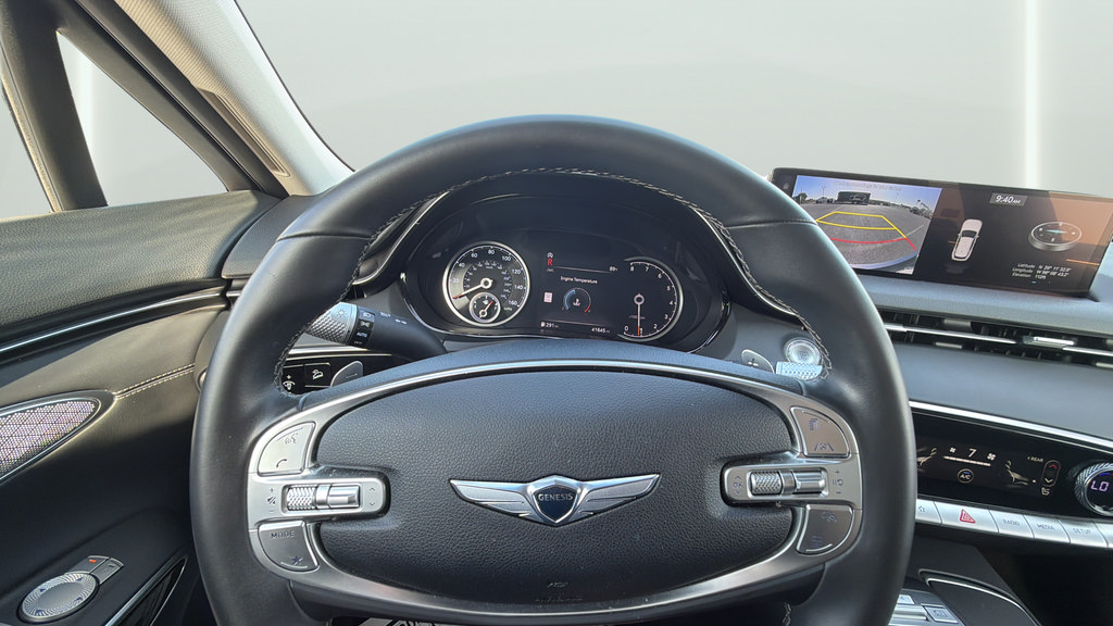 Used 2025 Genesis GV70 2.5T AWD/4WD image 25