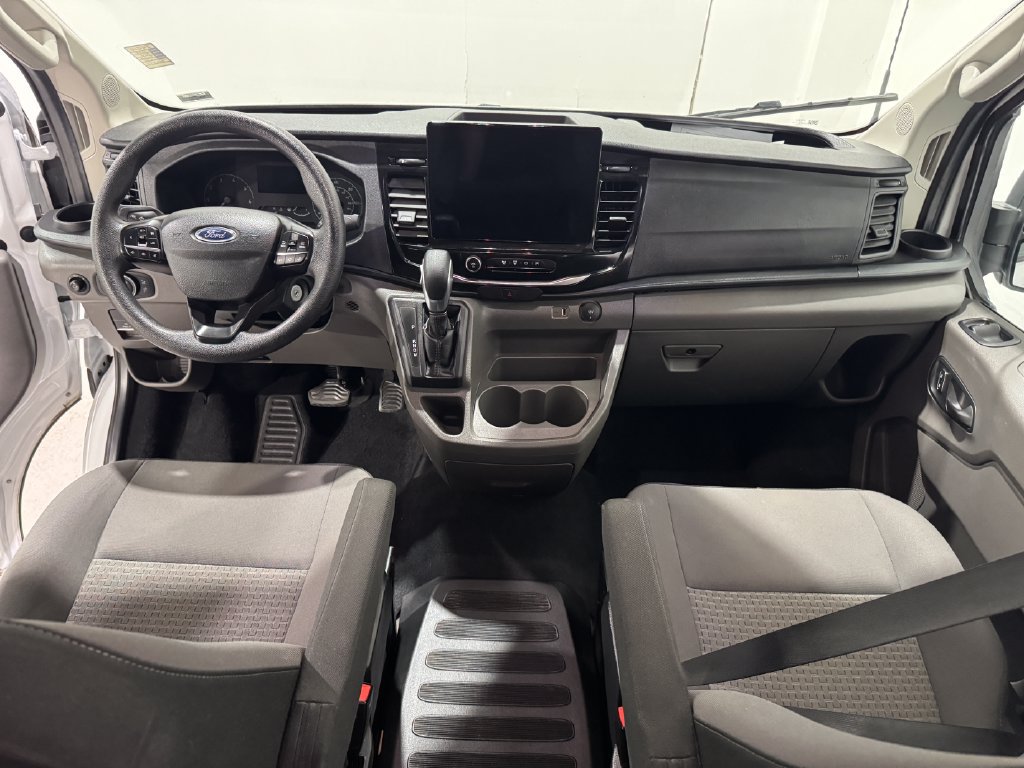 Used 2025 Ford Transit 350 XLT RWD image 28
