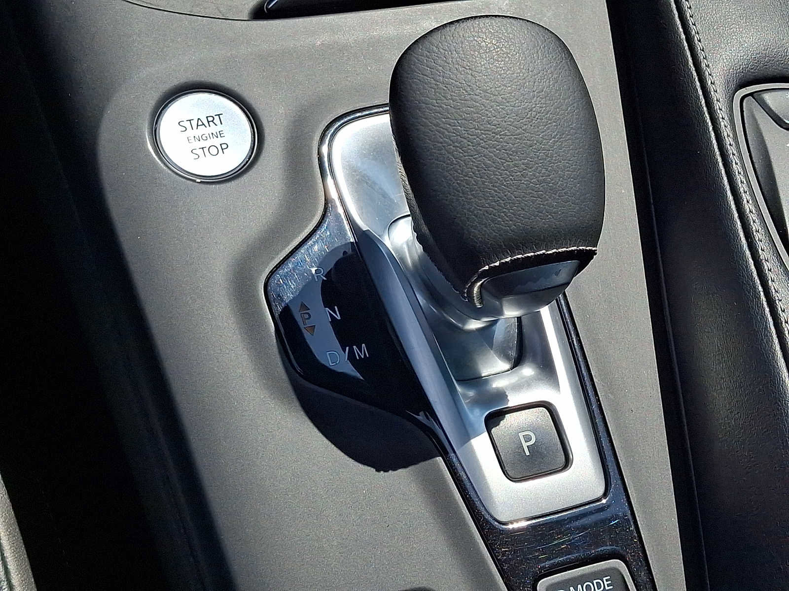 Used 2019 INFINITI QX50 Essential w/ Premium Heat Package image 16