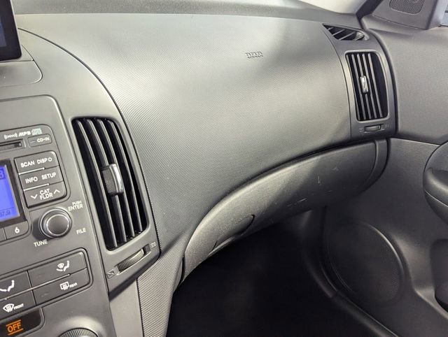 Used 2009 Hyundai Elantra image 24