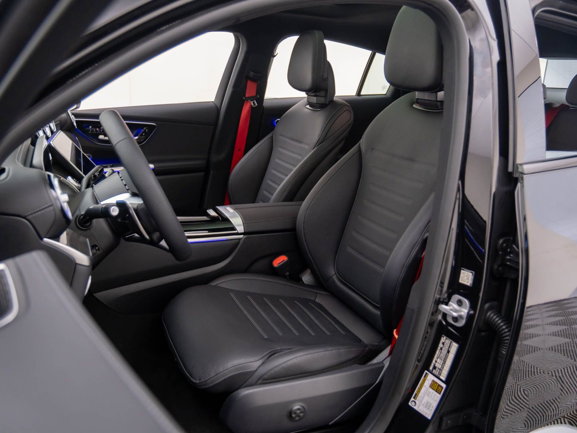 New 2026 Mercedes-Benz GLC 43 AMG 4MATIC Coupe image 19