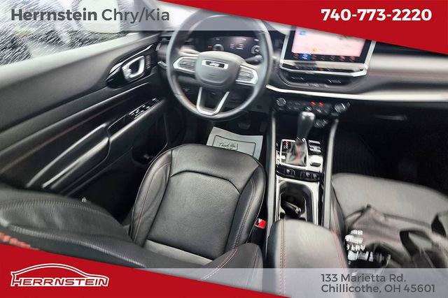 Used 2022 Jeep Compass Trailhawk w/ Trailhawk Elite Group AWD/4WD image 12