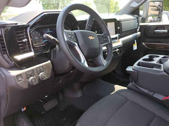 New 2025 Chevrolet Silverado 3500 LT w/ Convenience Package AWD/4WD image 12