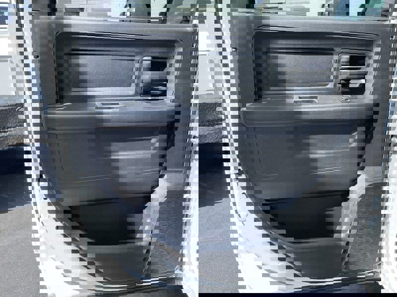 New 2022 RAM 3500 Tradesman w/ Chrome Appearance Group image 20