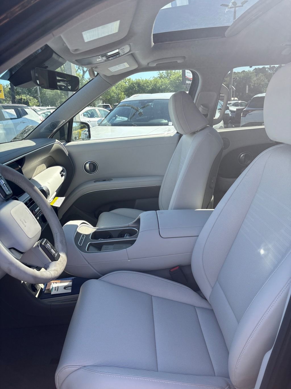 Used 2026 Hyundai Palisade Limited image 2