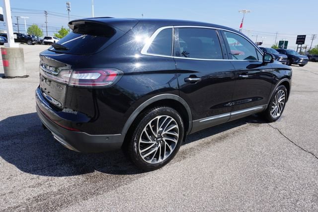 Used 2020 Lincoln Nautilus Reserve w/ Equipment Group 201A AWD/4WD image 4