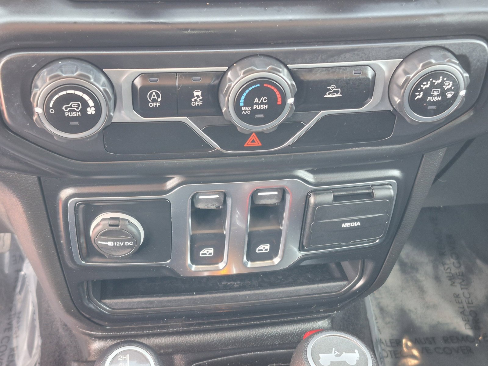 Used 2021 Jeep Wrangler Sport S image 28