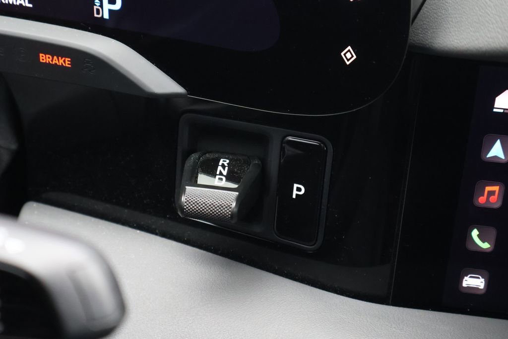 Used 2022 Porsche Taycan image 19