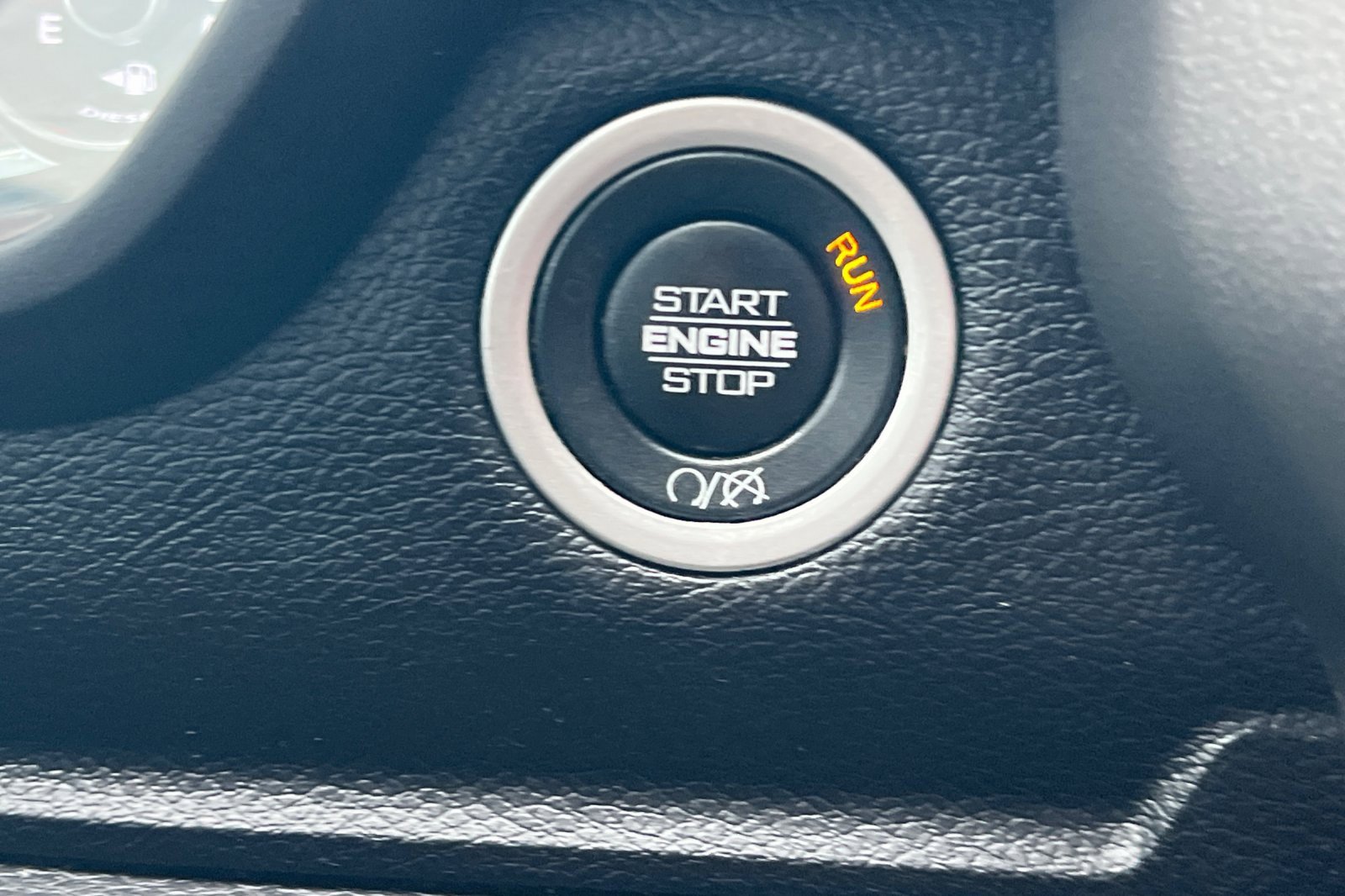 Used 2021 RAM 2500 Laramie w/ Safety Group B image 24