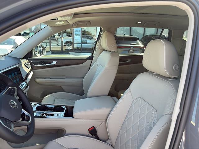 New 2026 Volkswagen Atlas SEL Premium R-Line image 16