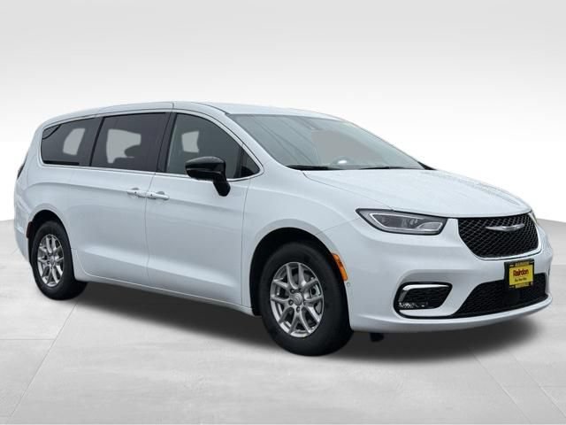 New 2026 Chrysler Pacifica Select FWD 360° Tour