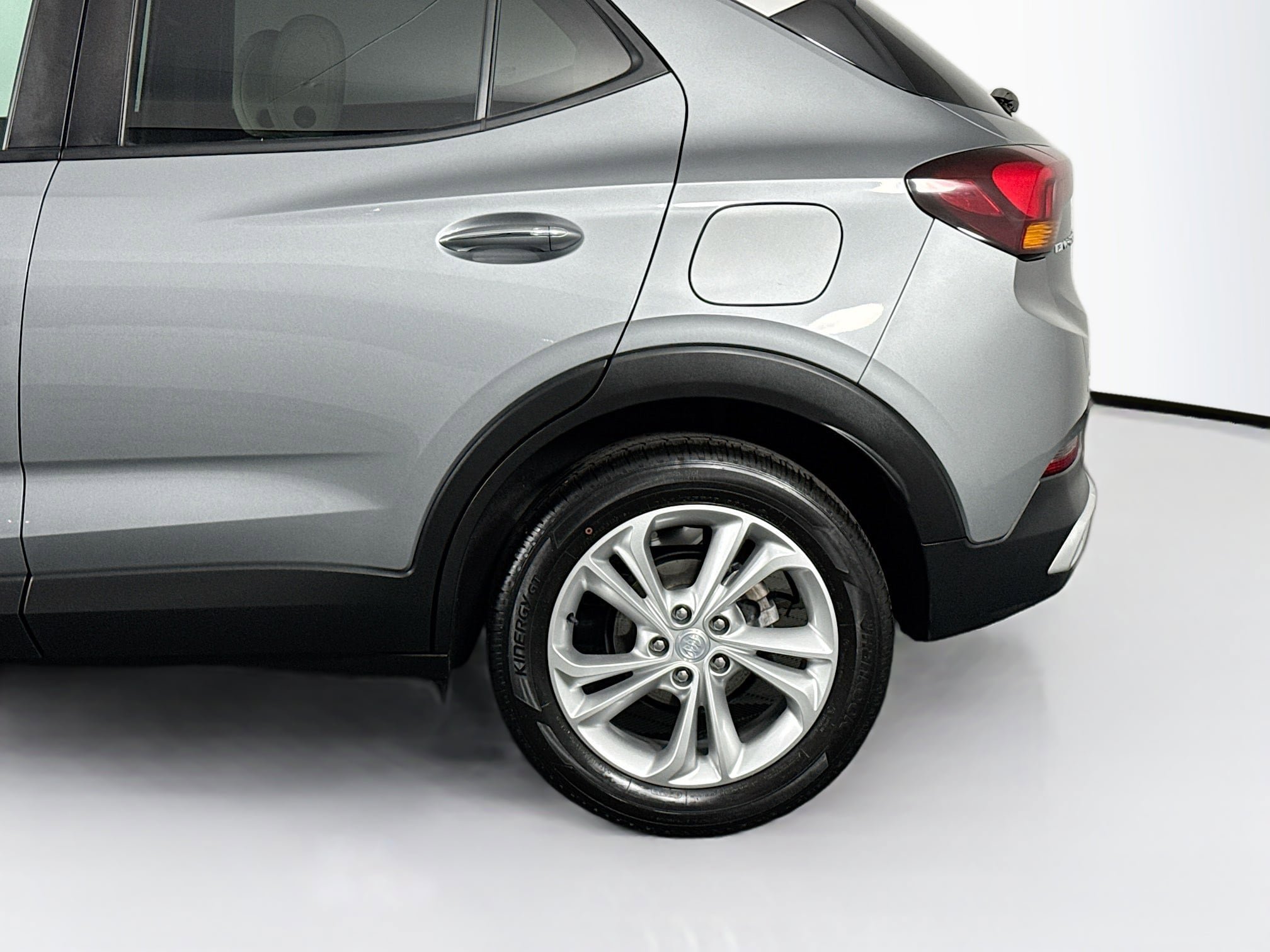 Used 2023 Buick Encore GX Preferred w/ Cold Weather Comfort Package FWD image 39