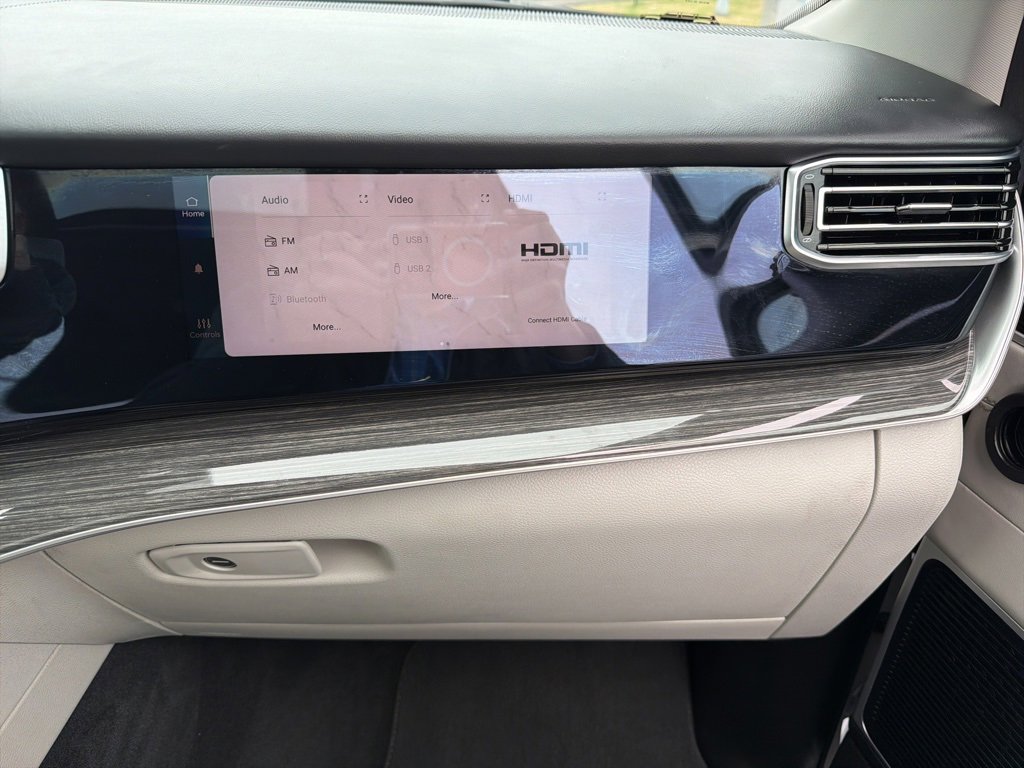 Used 2022 Jeep Wagoneer Series III w/ Premium Group I image 35