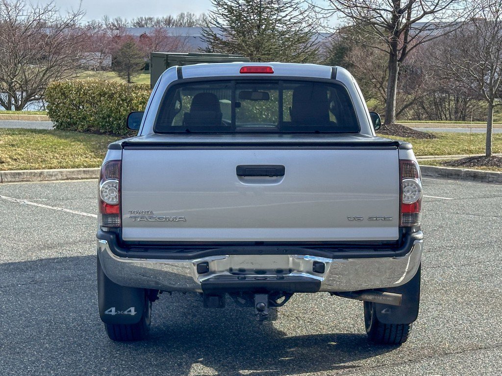 Used 2011 Toyota Tacoma w/ SR5 Pkg #2 image 12