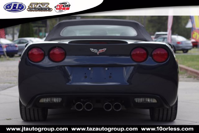 Used 2013 Chevrolet Corvette Convertible w/ 3LT Preferred Equipment Group RWD image 6