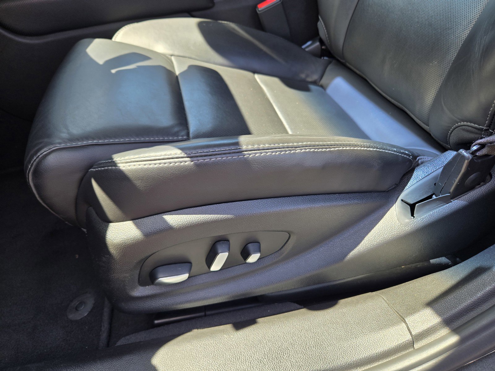 Used 2017 Cadillac XTS Luxury image 14