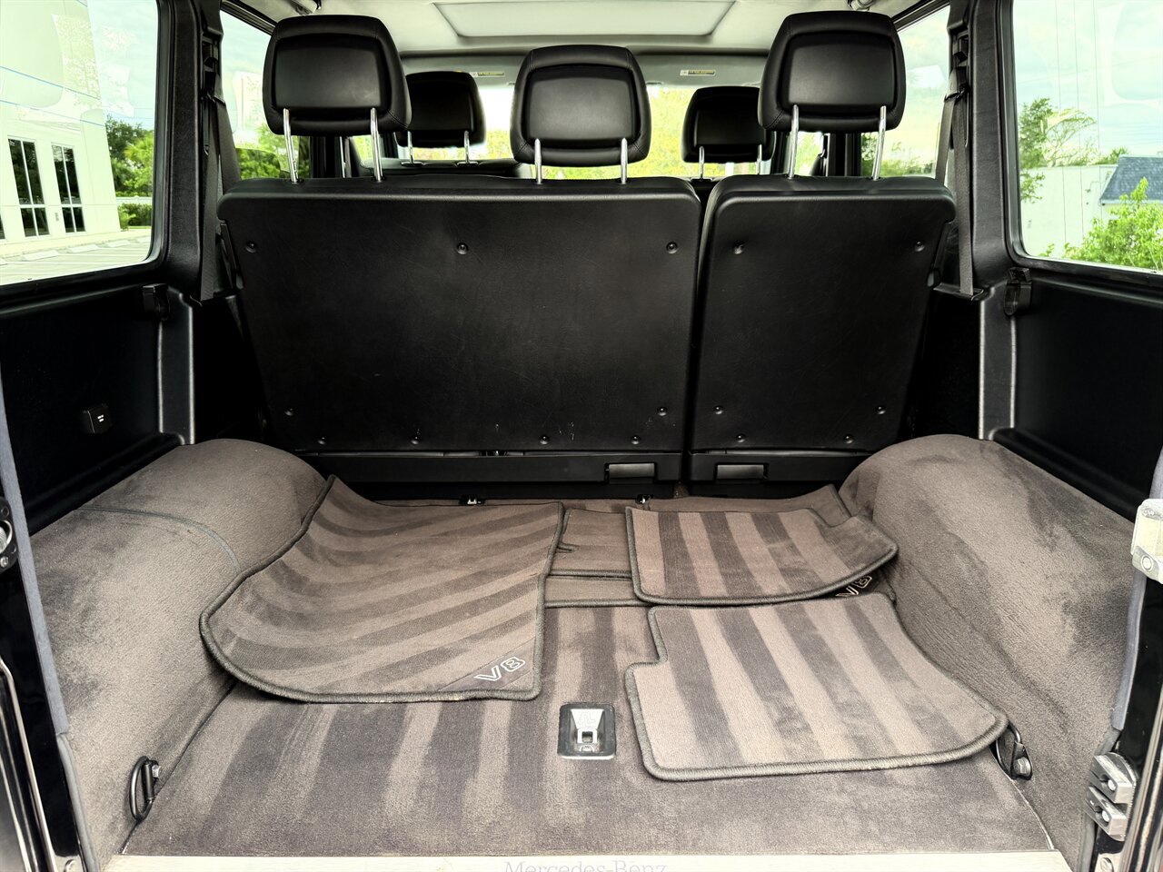 Used 2010 Mercedes-Benz G 550 image 21