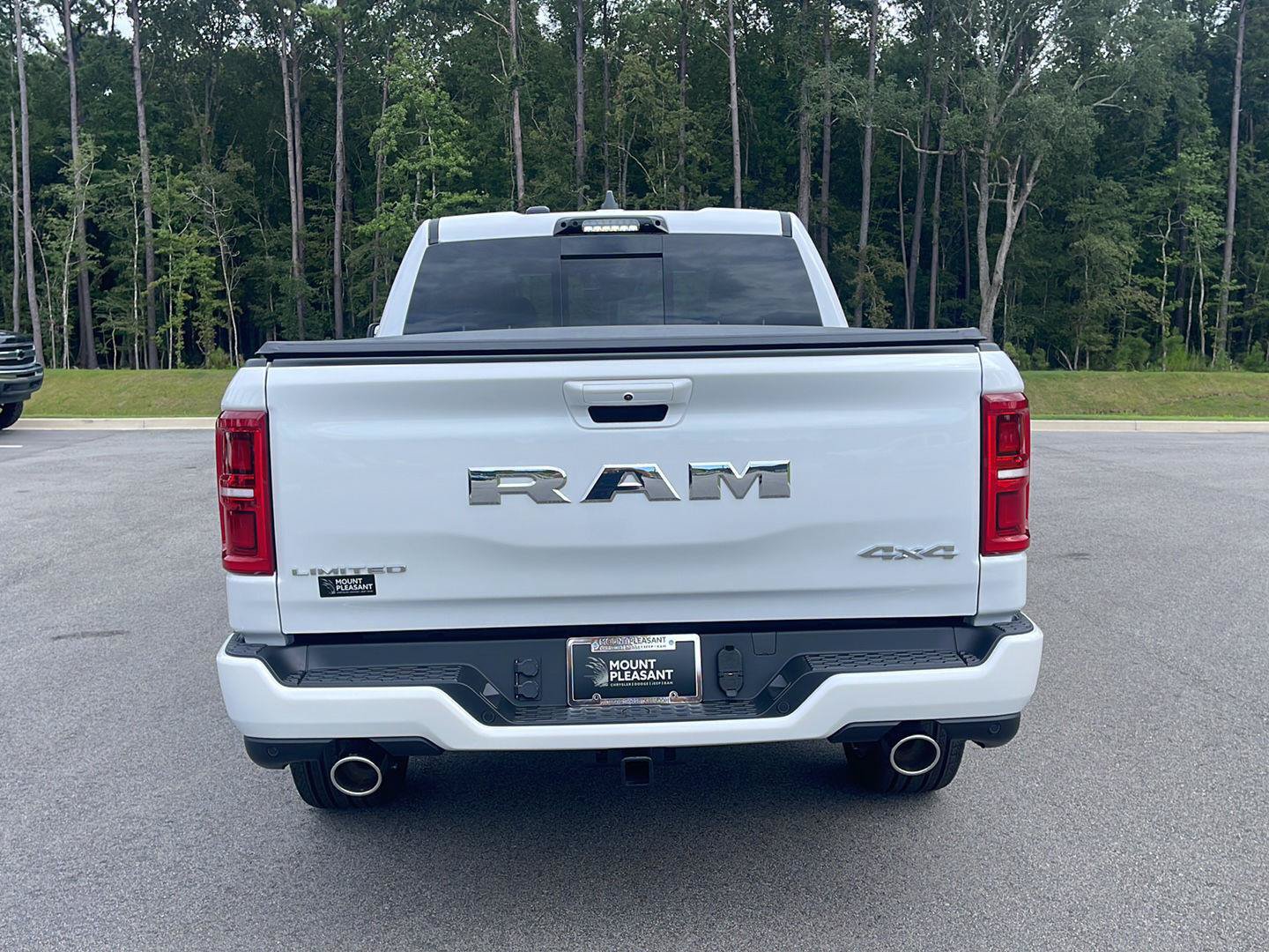 New 2027 RAM 1500 Limited AWD/4WD image 6