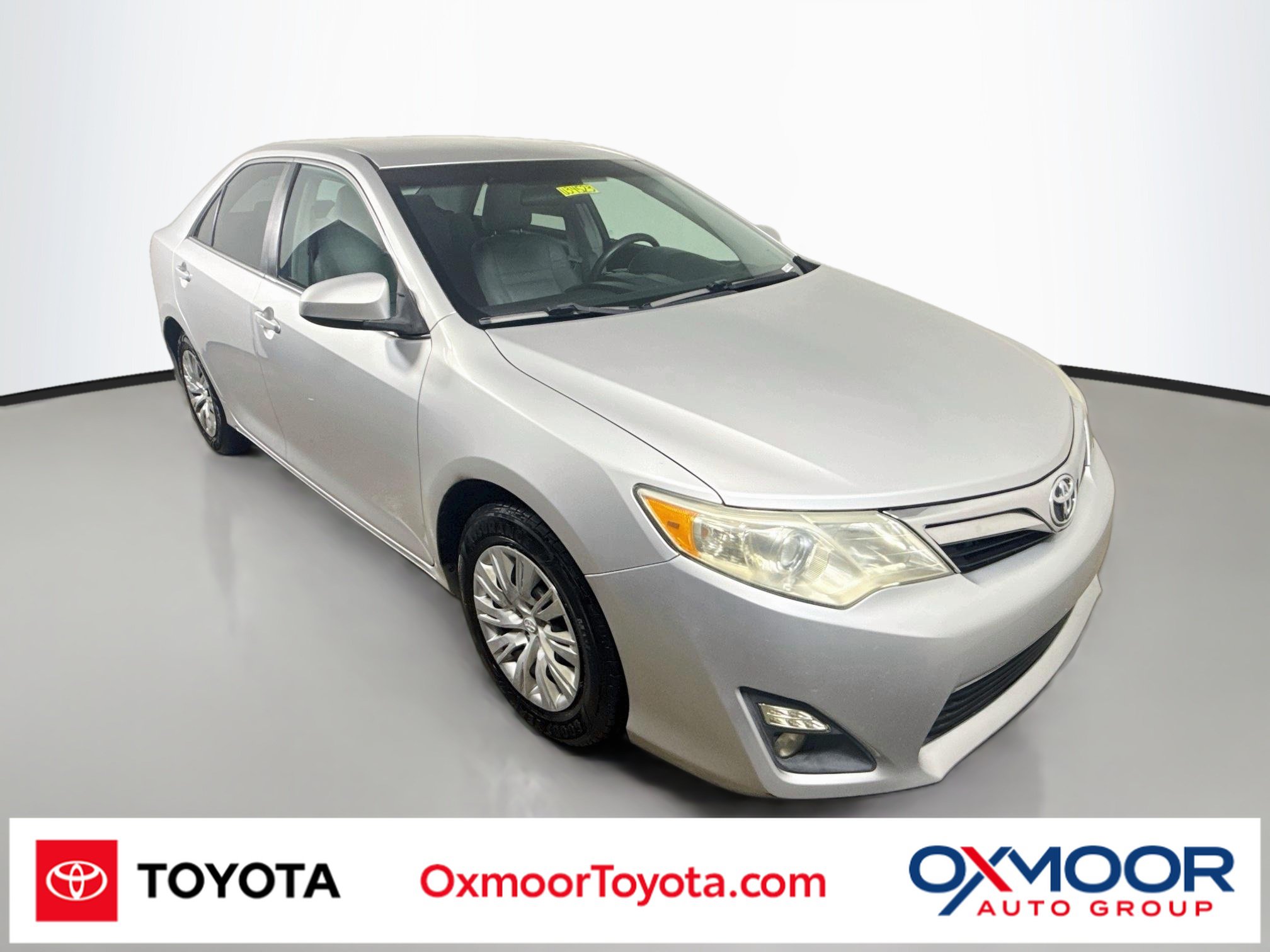 Used 2013 Toyota Camry LE FWD image 1
