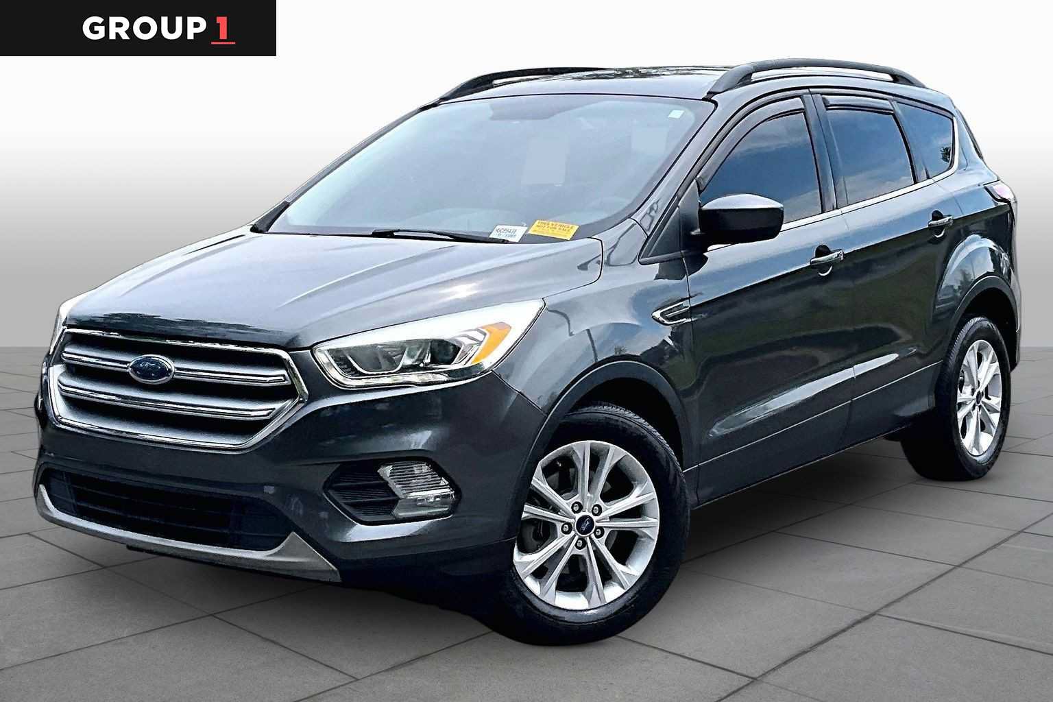 Used 2017 Ford Escape SE w/ Equipment Group 201A