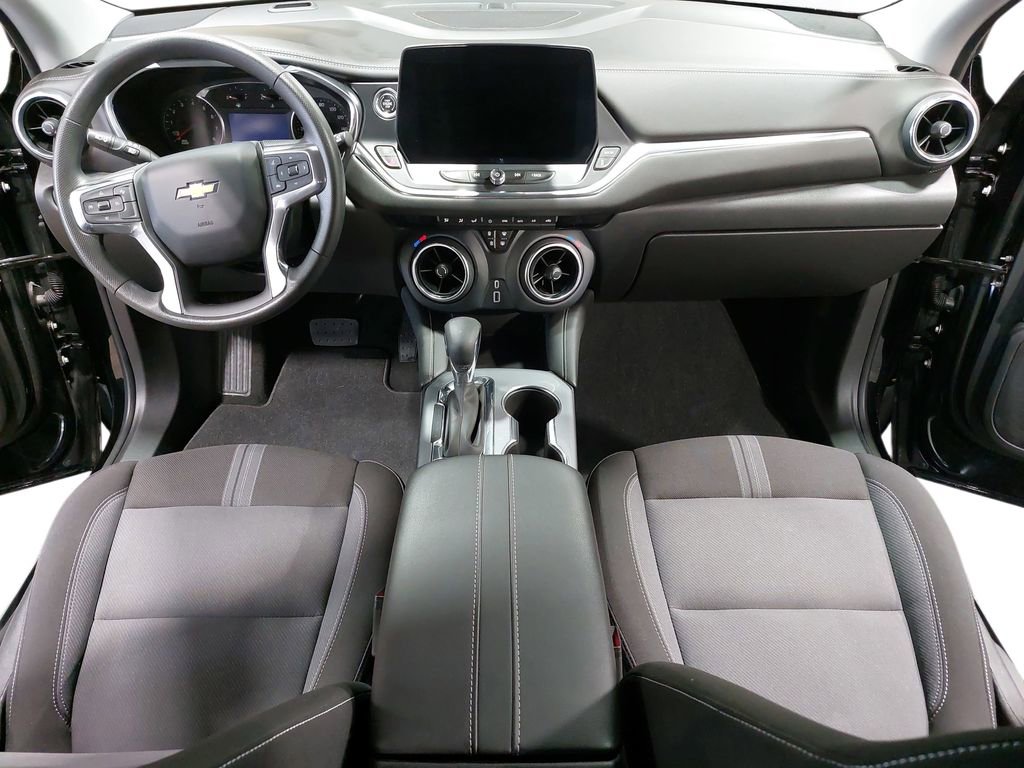 Used 2023 Chevrolet Blazer LT w/ Driver Confidence Package AWD/4WD image 9