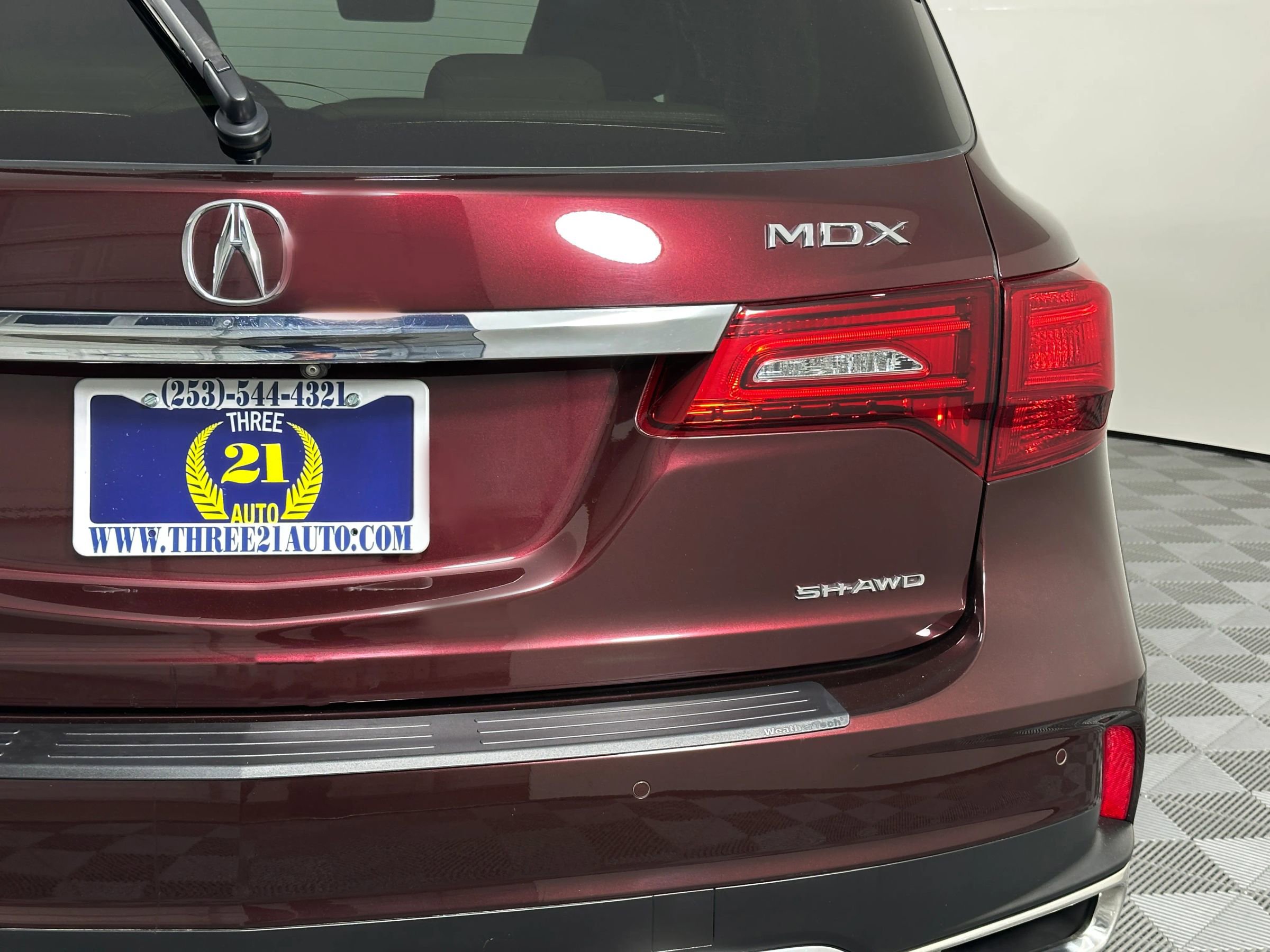 Used 2017 Acura MDX SH-AWD w/ Advance Package image 24