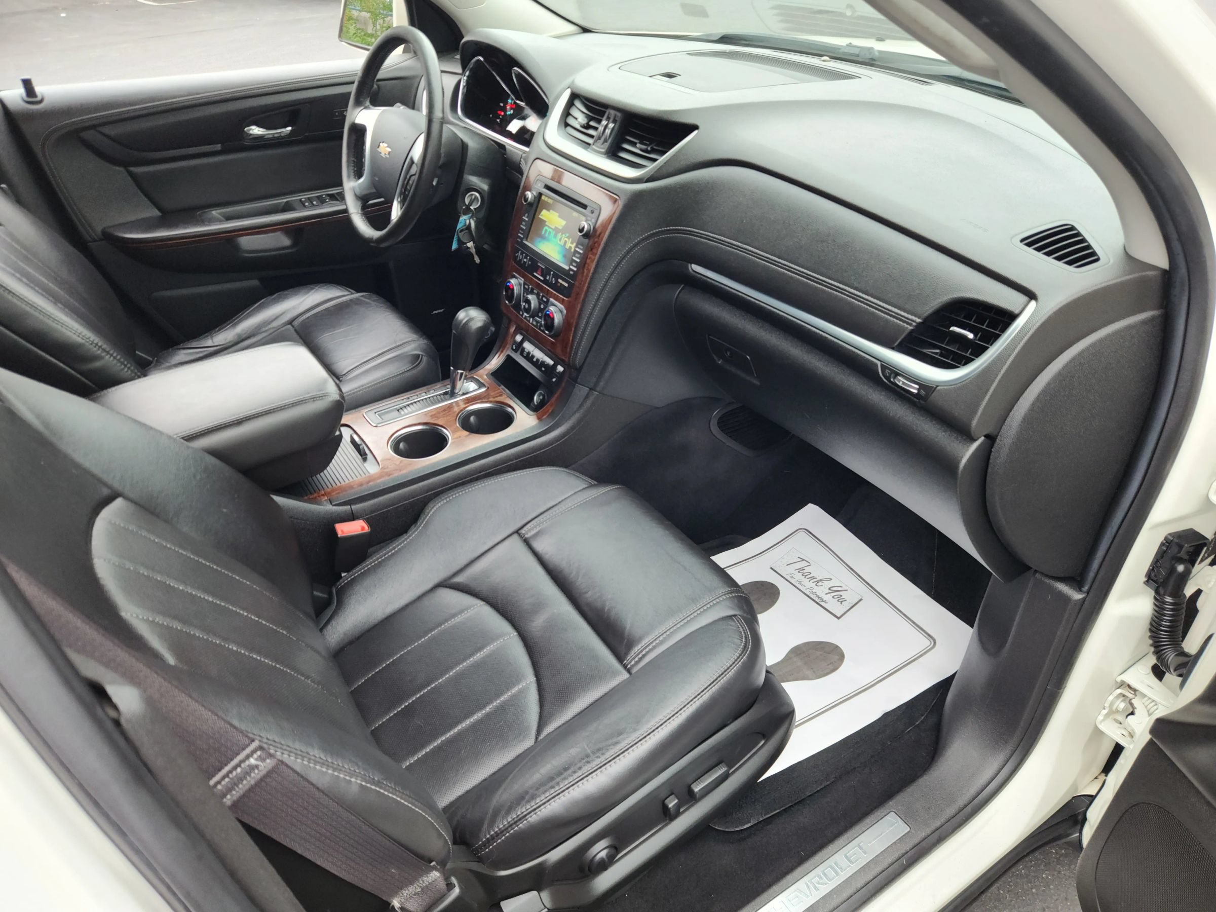 Used 2014 Chevrolet Traverse LTZ FWD image 18