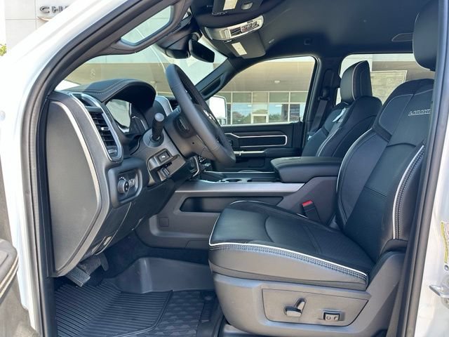 New 2026 RAM 3500 Laramie w/ Sport Appearance Package AWD/4WD image 9