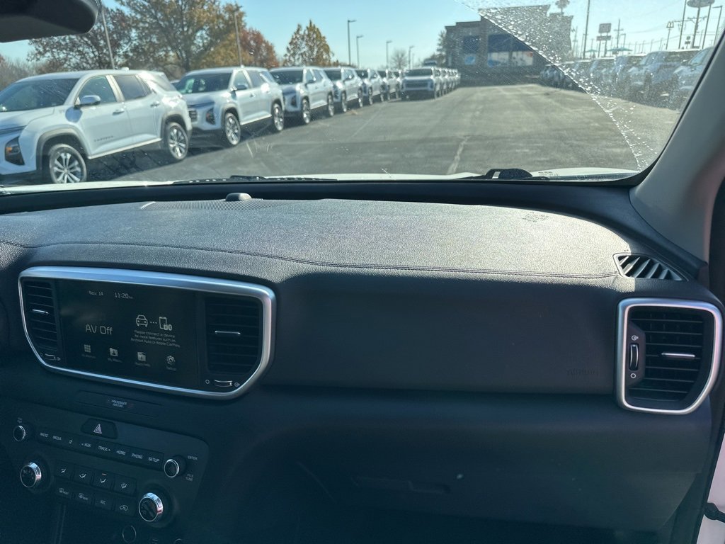 Used 2022 Kia Sportage LX image 22