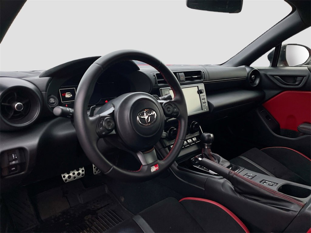 Used 2024 Toyota GR86 TRUENO Edition image 9