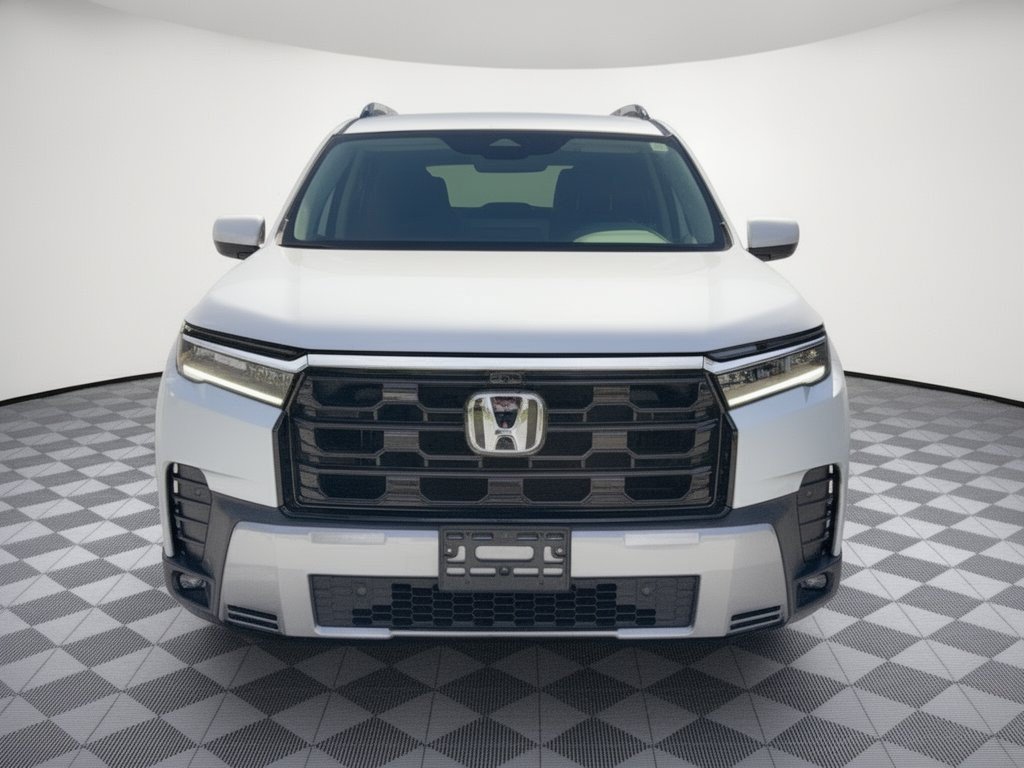 Used 2026 Honda Pilot Touring image 6