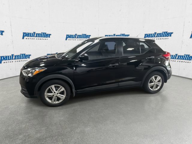 Used 2018 Nissan Kicks S FWD image 7