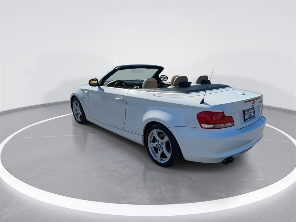 Used 2012 BMW 128i Convertible image 10