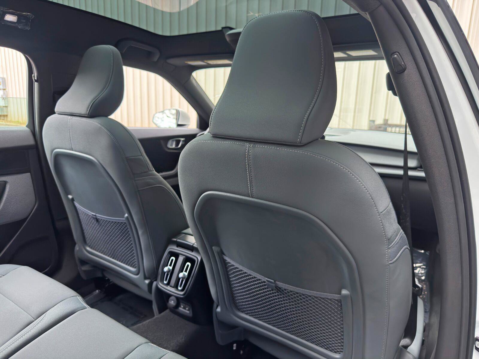 Used 2021 Polestar Polestar 2 AWD/4WD image 33