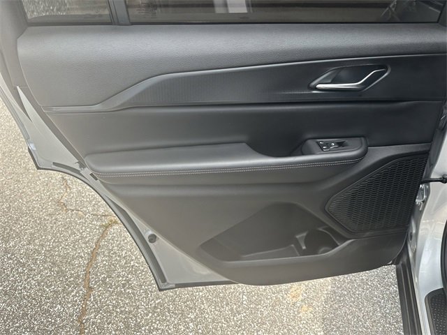 Used 2024 Jeep Grand Cherokee L Laredo image 19