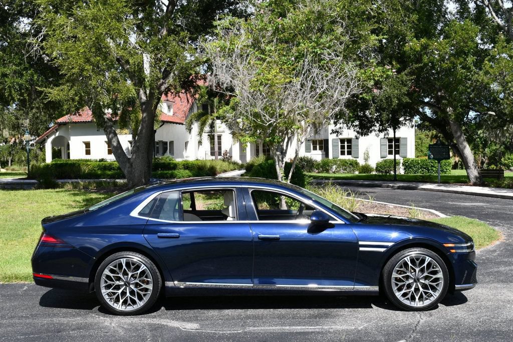 Used 2023 Genesis G90 3.5T AWD/4WD image 27