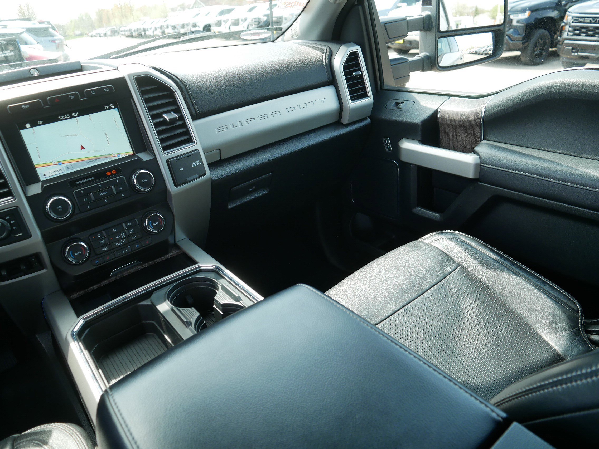 Used 2019 Ford F250 Lariat w/ Lariat Ultimate Package AWD/4WD image 11