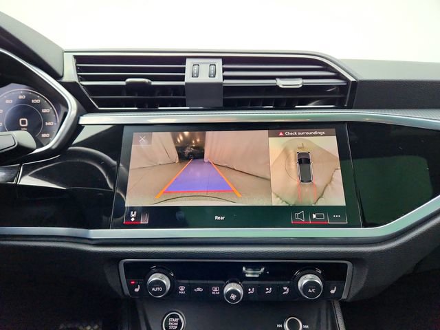 Used 2022 Audi Q3 2.0T Premium Plus w/ Premium Plus Package image 25