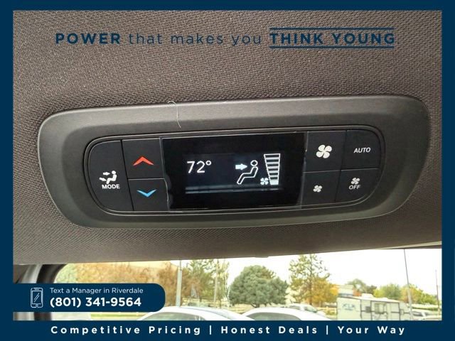 New 2026 Chrysler Pacifica Select w/ S Appearance Package image 23